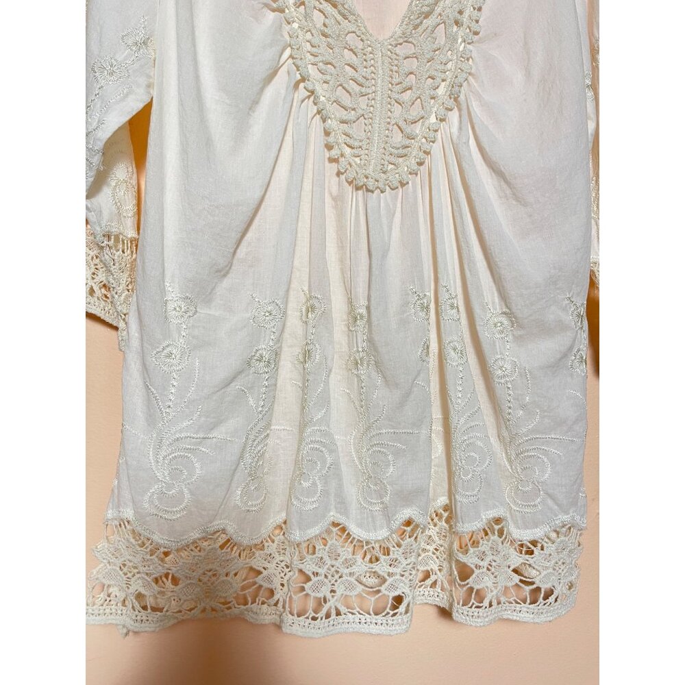 Forgotten Grace Ivory Embroidered Crochet Tunic Top V-Neck 3/4Sleeve Size Large - Picture 8 of 17